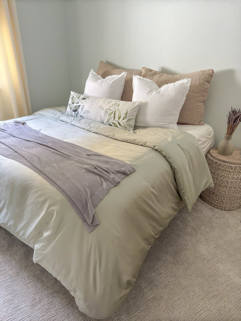 Opulent Bamboo Knit Throw - Classic Grey