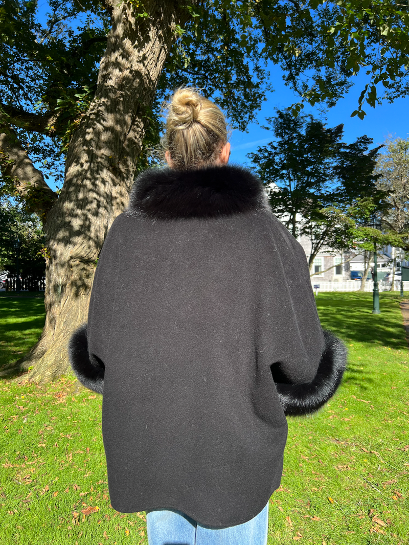 Nell Cashmere Cape