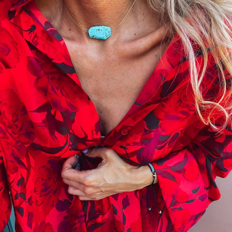 Minimalistic Turquoise Howlite Stone Necklace
