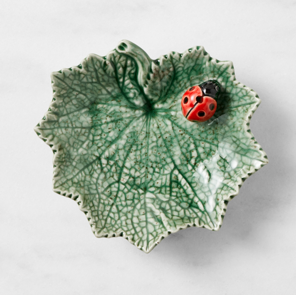 Ladybug Ragwort Leaf Plate