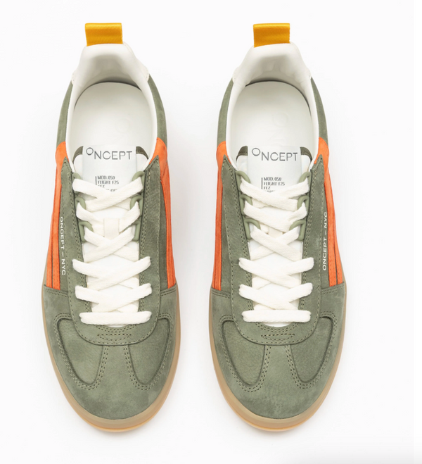 Fez Sneaker