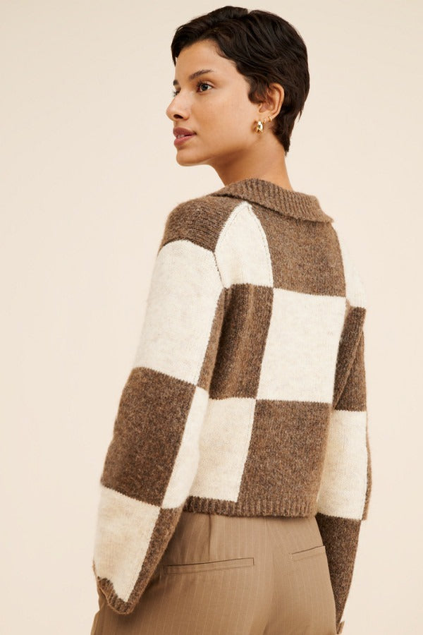 Blaire Checkered Sweater - Brown