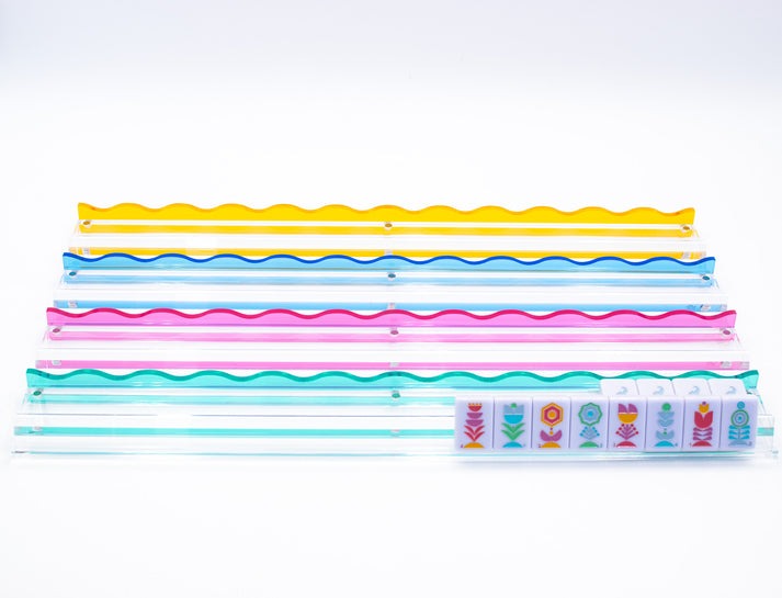 Wavy Acrylic Mahjong Rack Set