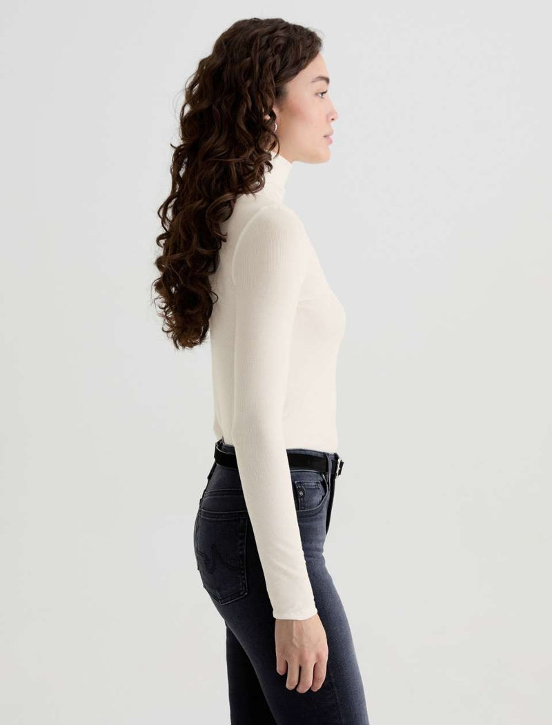 AG Jeans Chels Turtleneck - Powder