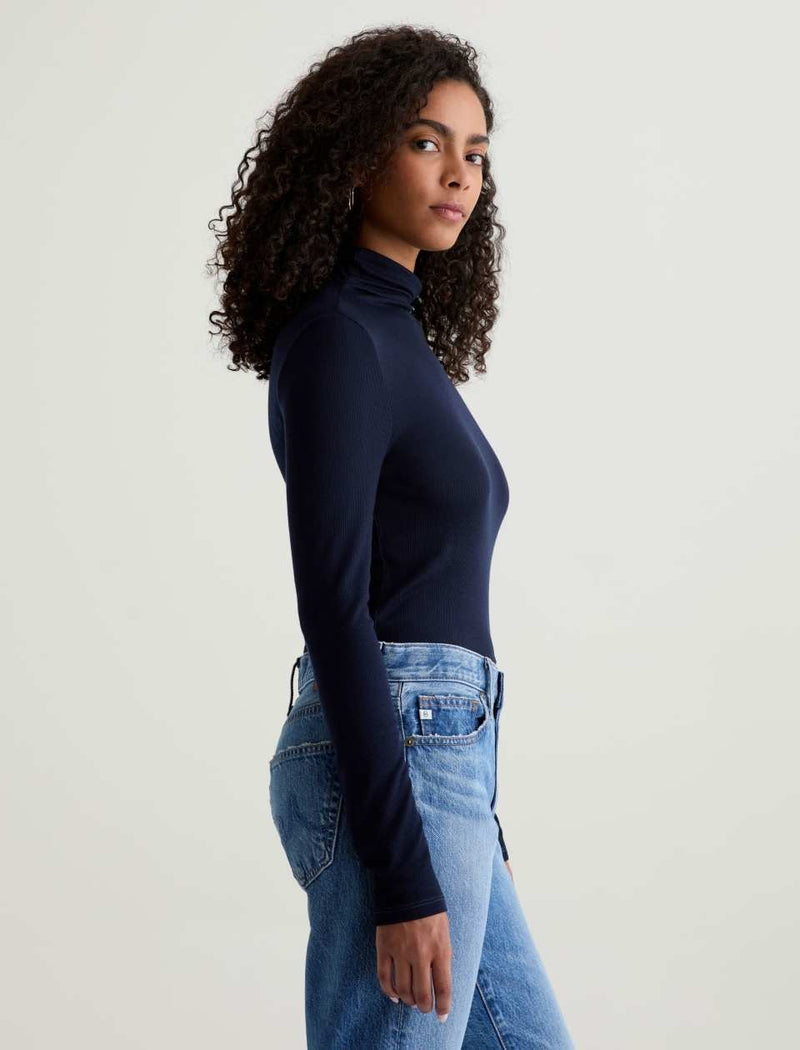 Chels Turtleneck - Deep Trenches