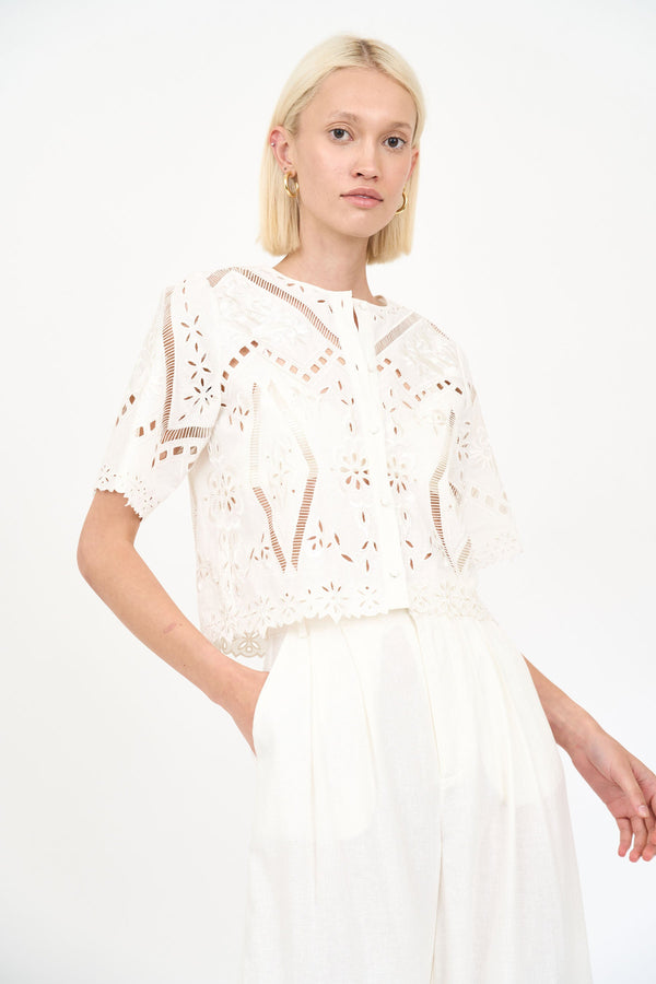 Christy Lynn Elsa Top - Blanc Embroidery